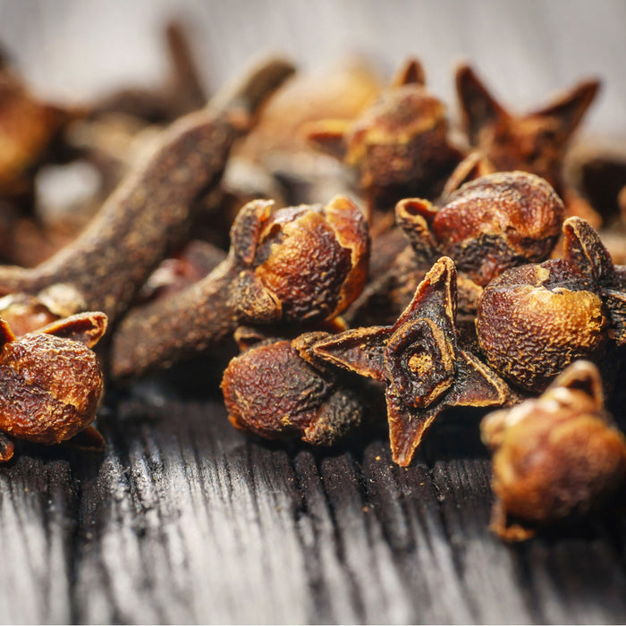 Clove Bud Essential Oil - 100% Pure 704