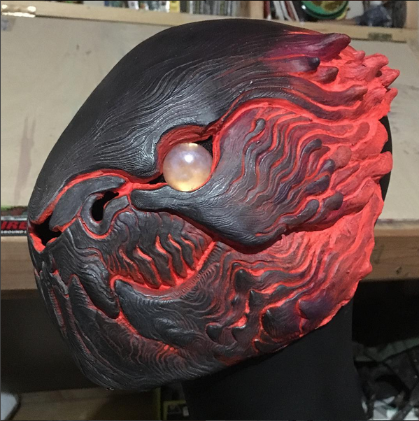 DUNKLEBEAST MISCAST MASK