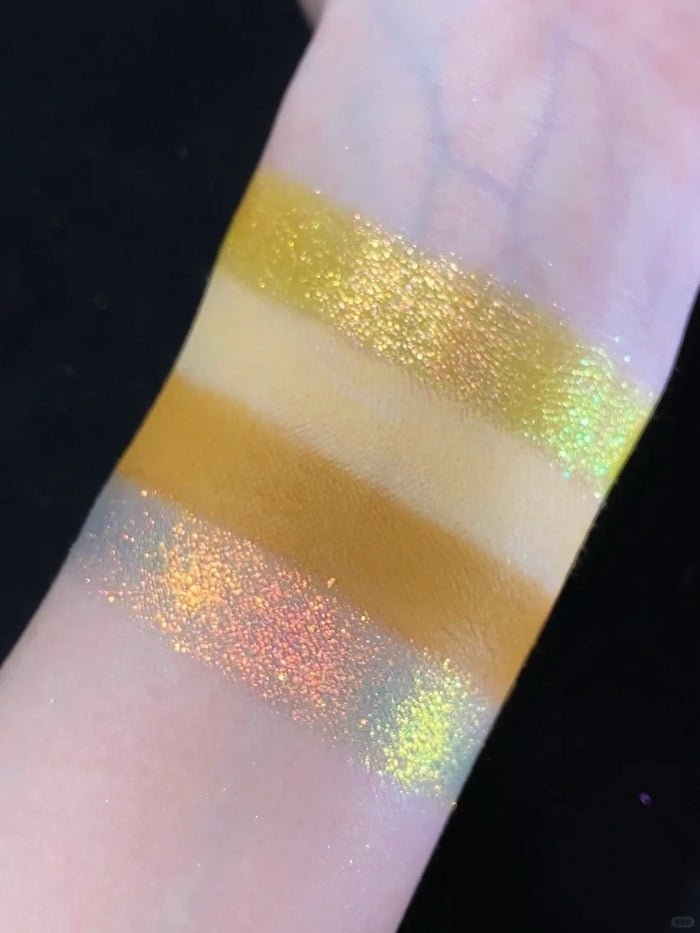 KRYPTEIN COSMETICS 12-Color Chameleon Eyeshadow Palette Secret Garden I (Yellow) T4443