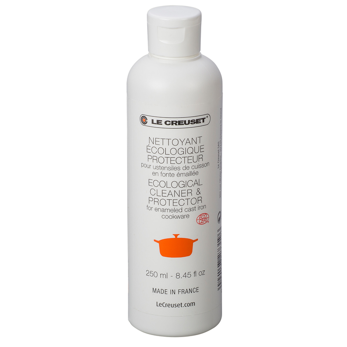 LE CREUSET 8.45-OUNCE CAST IRON COOKWARE CLEANER