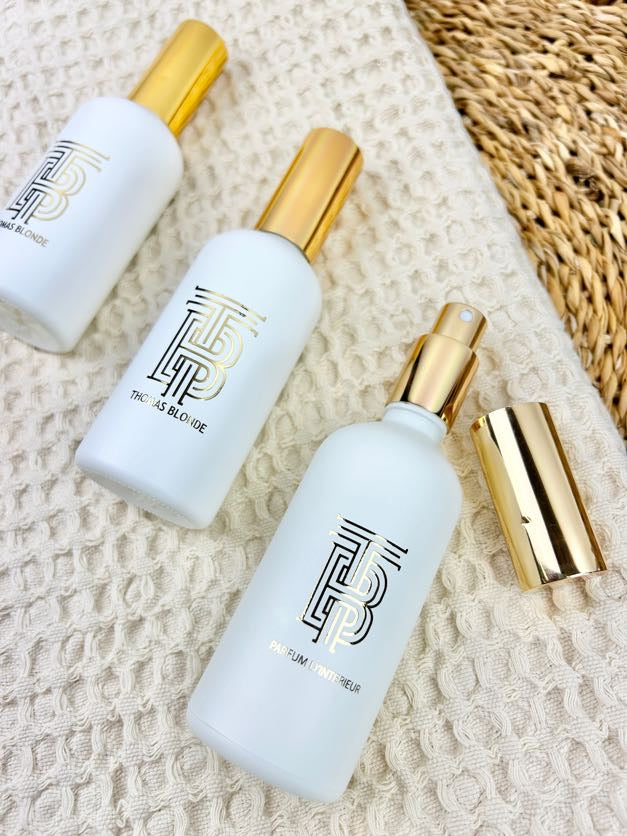 Thomas Blonde Room Re-Fresh Spray Scents in at Wrapsody