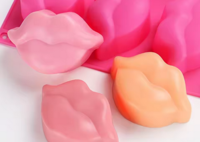 Big Lip Soap Mold - 6 Cavity