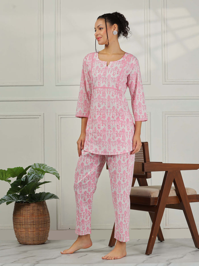 Elegant Floral Blush Pink Cotton Pajama Set for Women