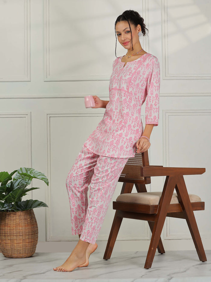 Elegant Floral Blush Pink Cotton Pajama Set for Women