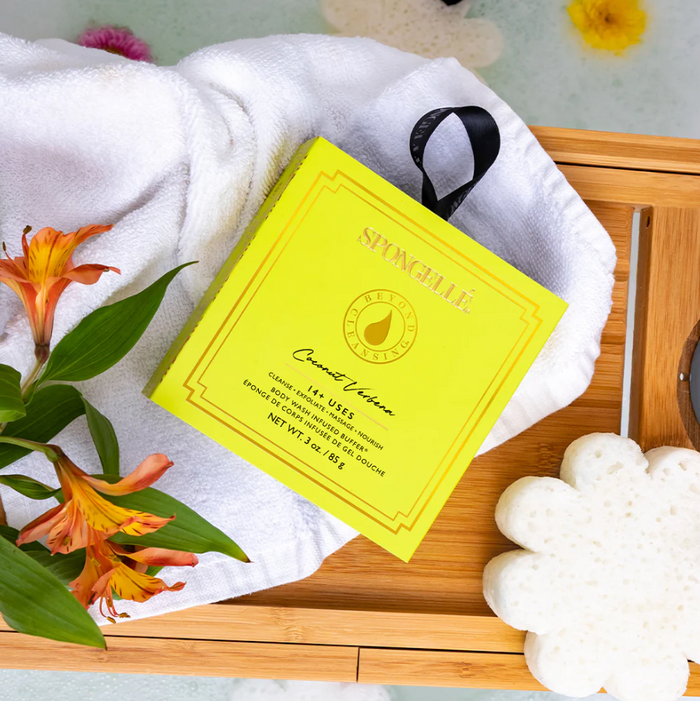 Boxed Flower Body Wash Buffer Bath & Body in Coconut Verbena at Wrapsody