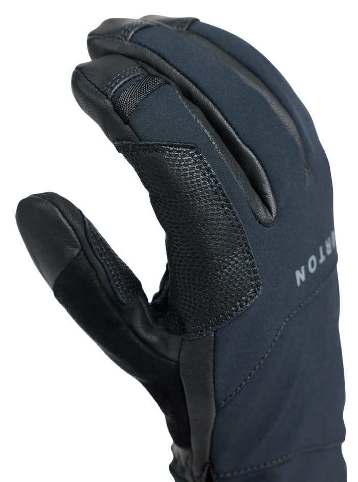 Product image of Burton [ak] Clutch GORE-TEX Gloves[Variant:True Black]