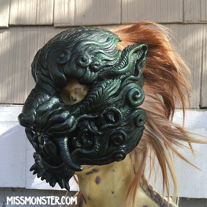 CAST URETHANE SENTINEL MASK - GREEN COLOR CHANGE WITH GOAT HAIR MANE
