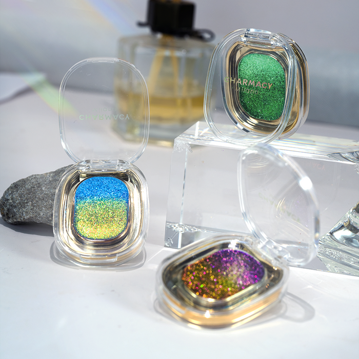 CHARMACY Pearlescent Chameleon Gradient Eyeshadow T3954