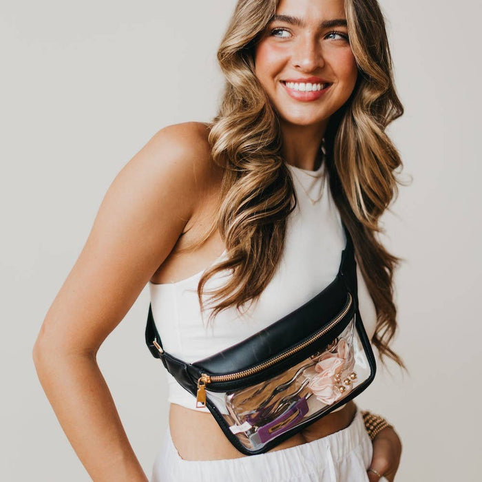 Pretty Simple Clara Bum Bag in black with adjustable strap and zipper closure, stylish and practical for everyday use.