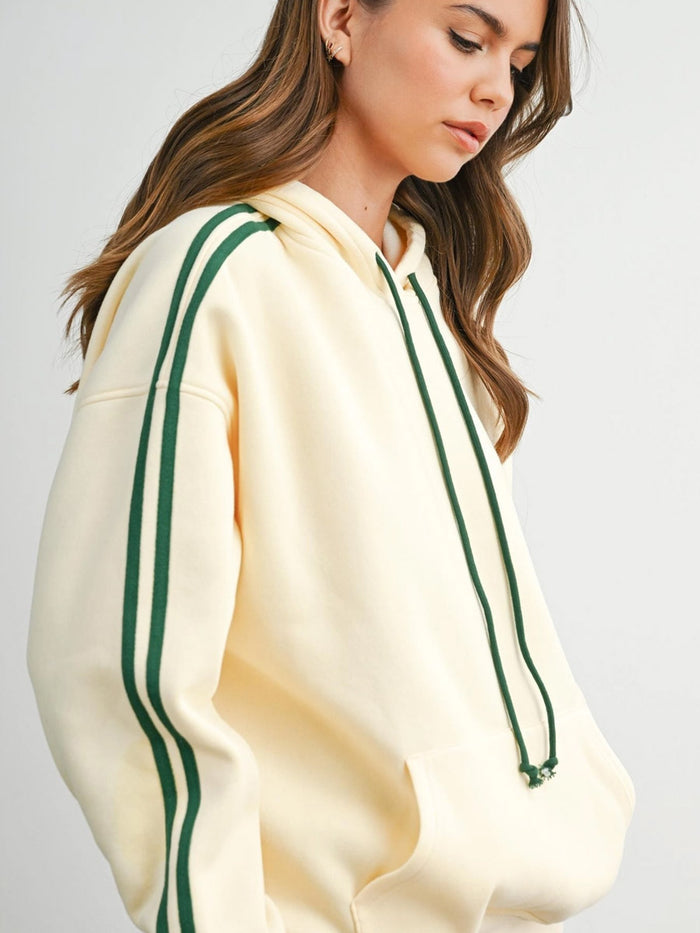 CONTRAST STRIPED DRAWSTRING HOODIE - GREEN SWEATERS OAK CLOTHING CO.
