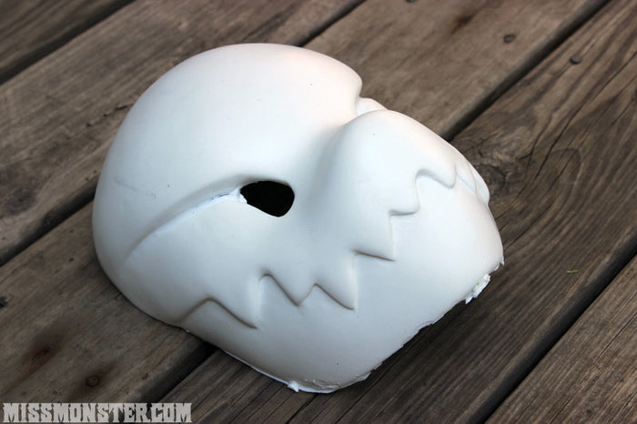DIY (DO IT YOURSELF) BLANK MASK LIMITED PRE-ORDER- CHOMPY