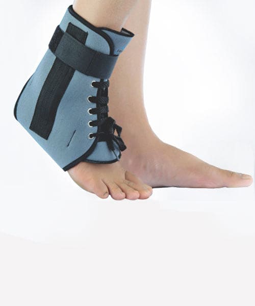 DYNA Innolife Ankle Immobiliser With Lace