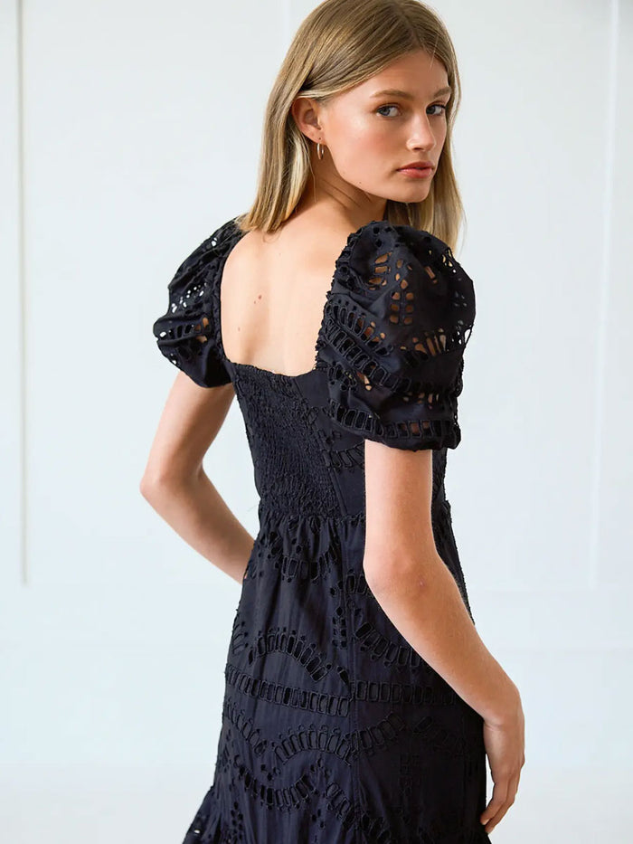 EYELET DRESS - BLACK DRESSES OAK CLOTHING CO.