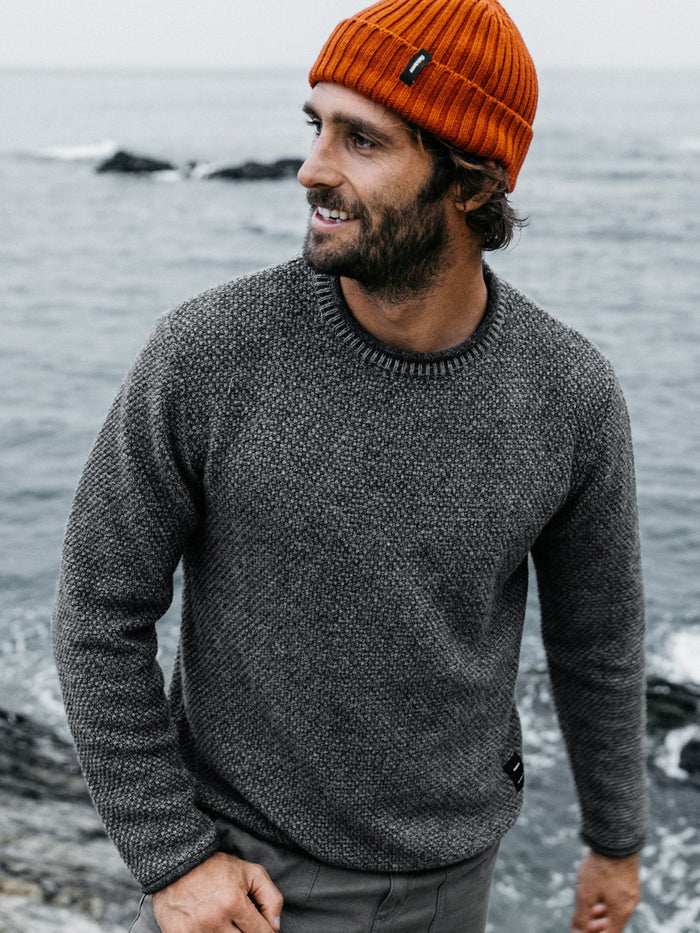 FINISTERRE BARENTS JUMPER - GREY MARL SWEATERS FINISTERRE