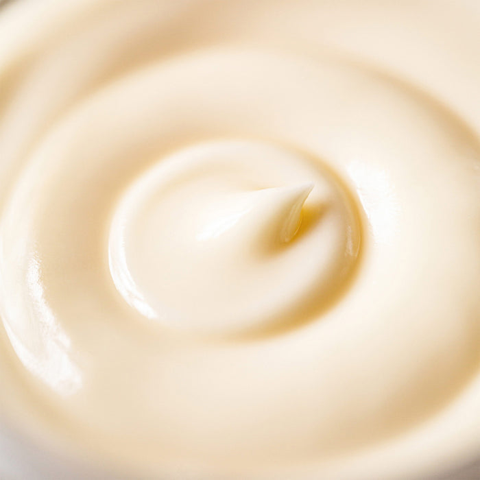 Wildcraft-Frankincense and Geranium Illuminate Body Cream-Body-illuminate_frankincense_geranium_closeup_a7fa68ac-fee1-4286-a5ce-e5bcfbd909cb-The Detox Market |