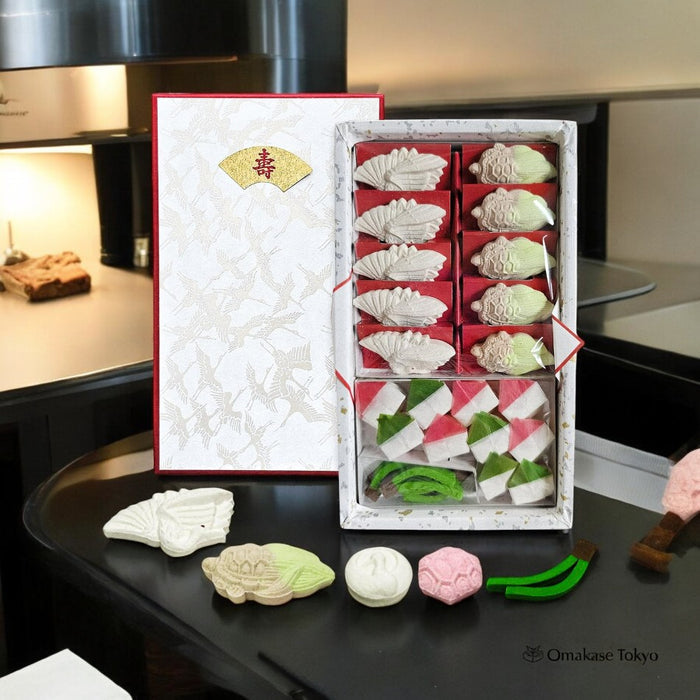 Fukuya Wasanbon Crane & Turtle Sweets Set, 25 Pieces