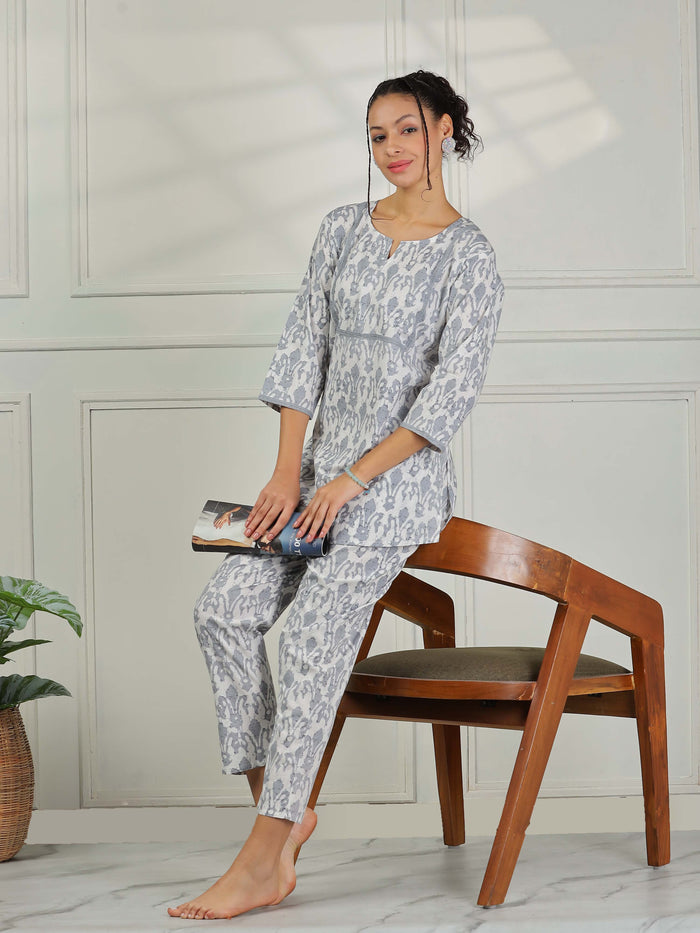 Stylish Grey Cotton Pajama Set For Women