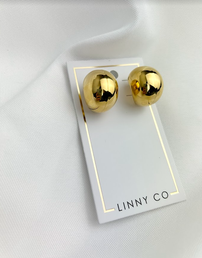 Kendall Gold Hoop Earrings in  at Wrapsody
