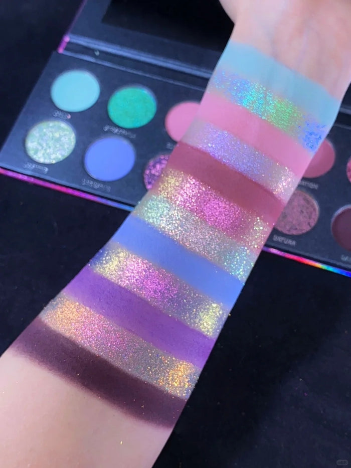KRYPTEIN COSMETICS 12-Color Chameleon Eyeshadow Palette Secret Garden II (Pink) T4445