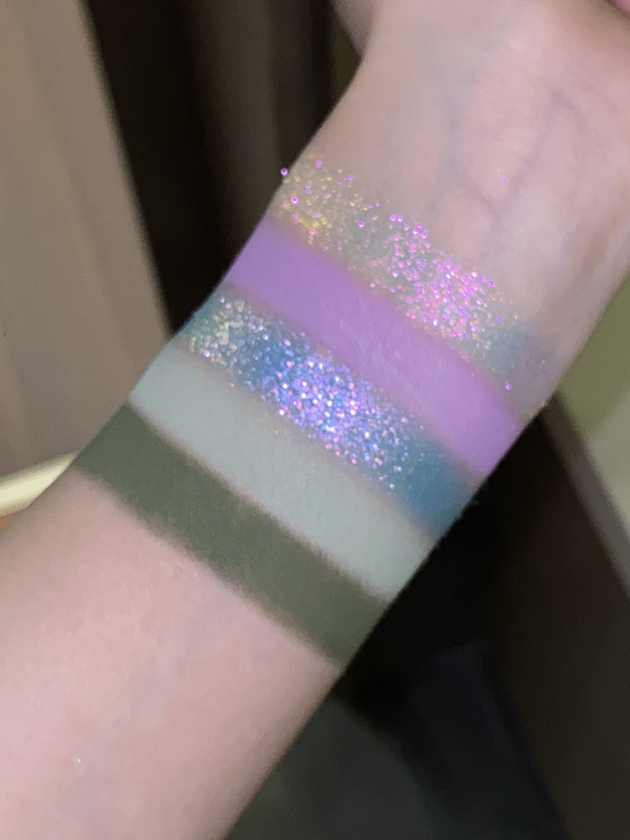 KRYPTEIN COSMETICS TULIP DREAM 5-Color Chameleon Eyeshadow Palette T4216