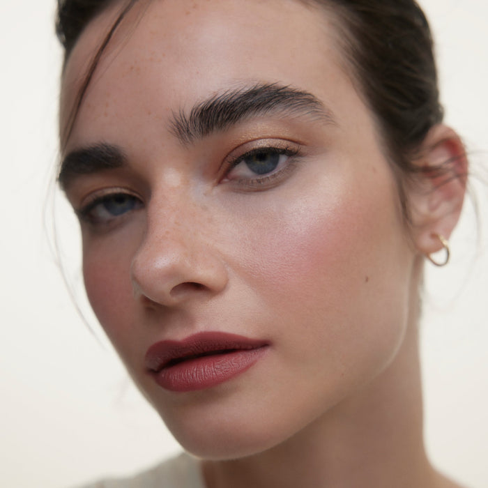 Wonderblush-Le Rouge Lipstick-Makeup-LeRouge-ModelLightSkin-Cassis-The Detox Market | Cassis - Muted wine