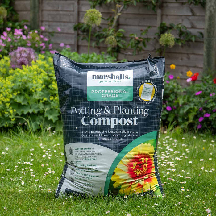 Marshalls Garden Potting and Planting Compost with Feed 50L