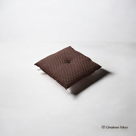 Meisenban Cushion “Sashiko” – Brown