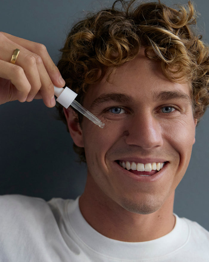 Men Plus Wrinkle Defence Overnight Serum