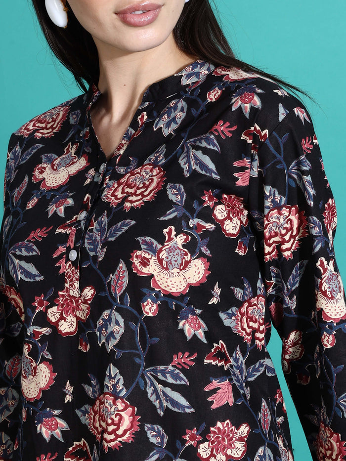 Chic Midnight Black Printed Cotton Pajama Set for Women