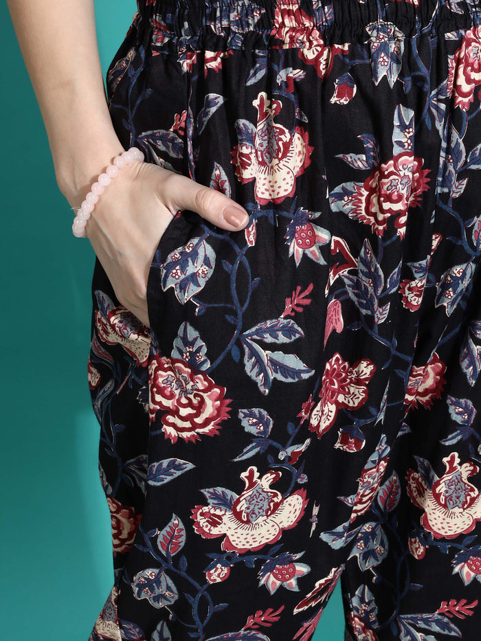 Chic Midnight Black Printed Cotton Pajama Set for Women