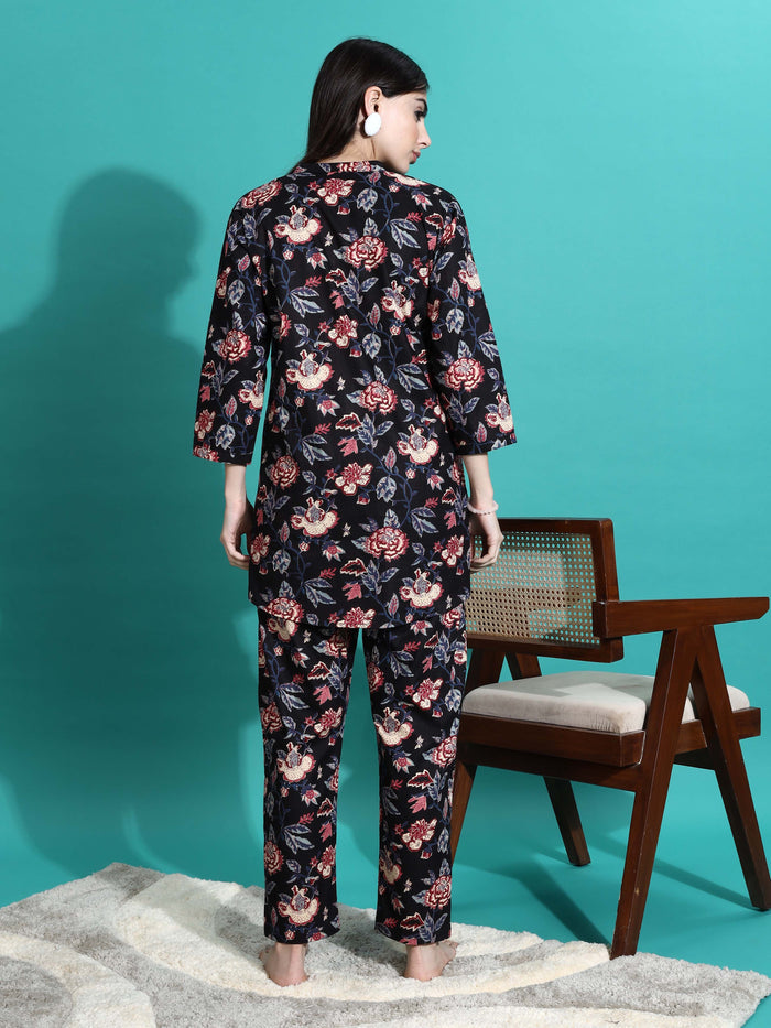 Chic Midnight Black Printed Cotton Pajama Set for Women
