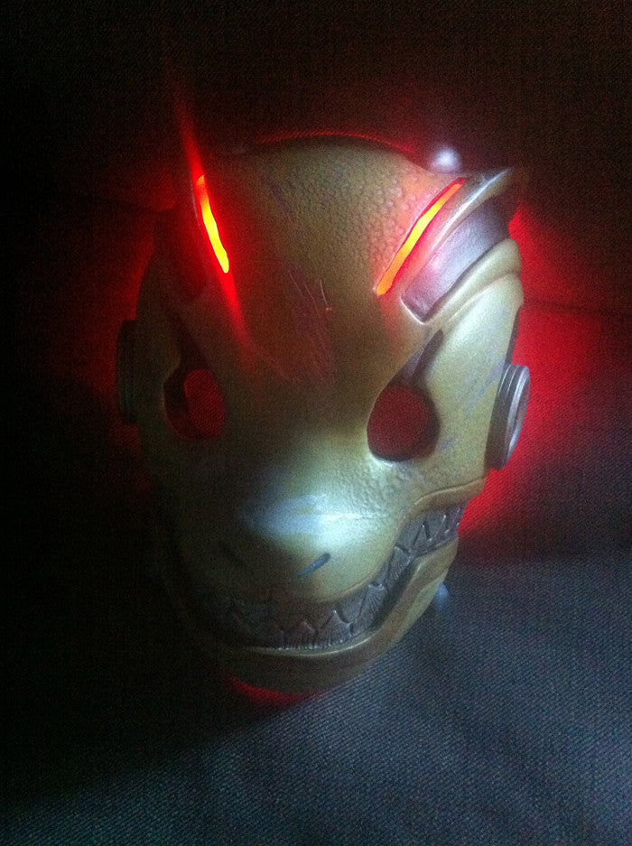 MILITARY GREEN BATLE DAMAGED ROBO FOX MASK