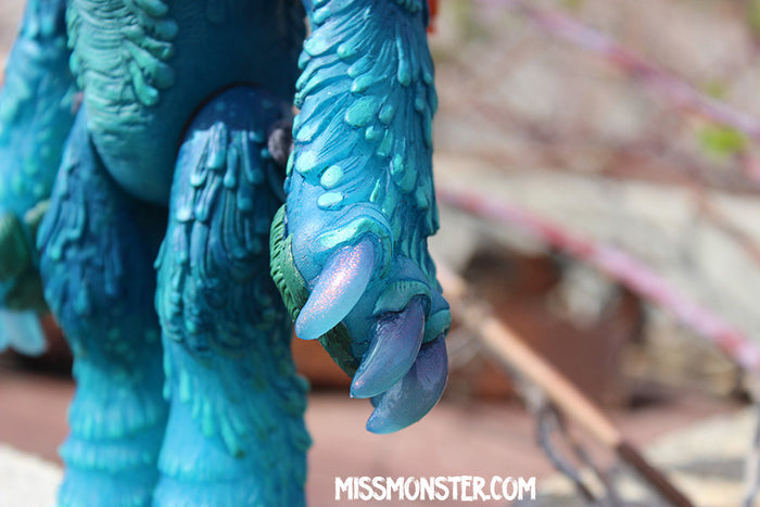 MONSTER COMPANION POSEABLE FIGURE- BLUE