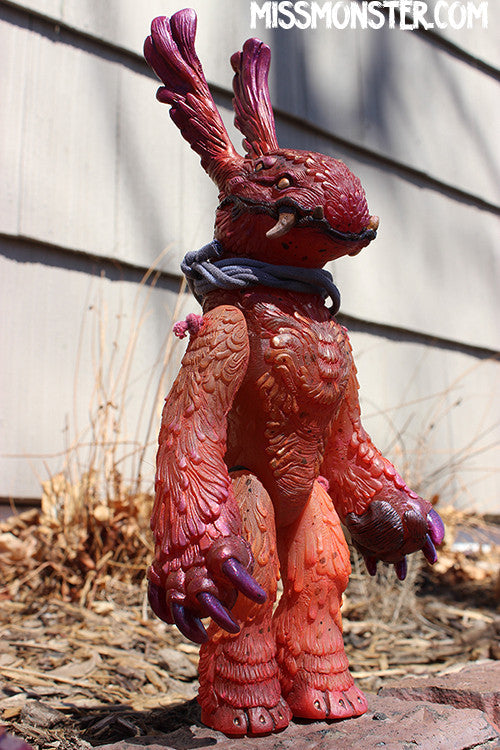 MONSTER COMPANION POSEABLE FIGURE