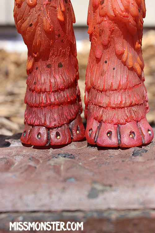 MONSTER COMPANION POSEABLE FIGURE