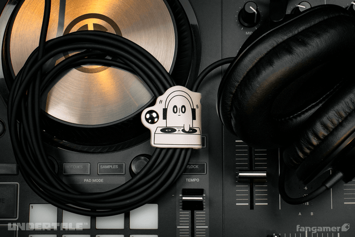 Napstablook Earphone Cable Clip