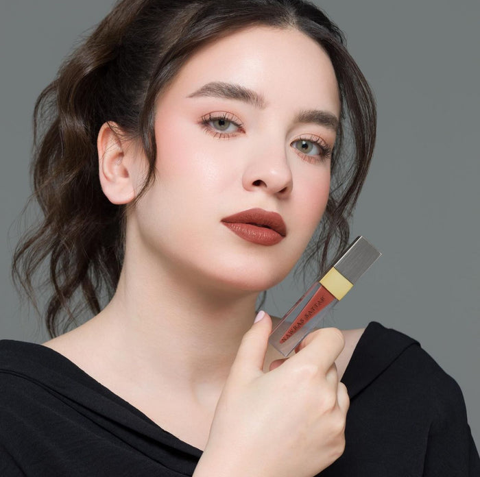 NAWRES VELMATTE Outspoken احمر الشفاه فيلمات من نورس ستار ( متكلمة )