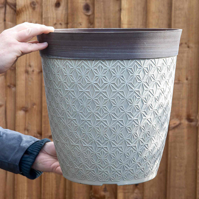 Phoebe Planters in Classic Creamy Fusion 14in