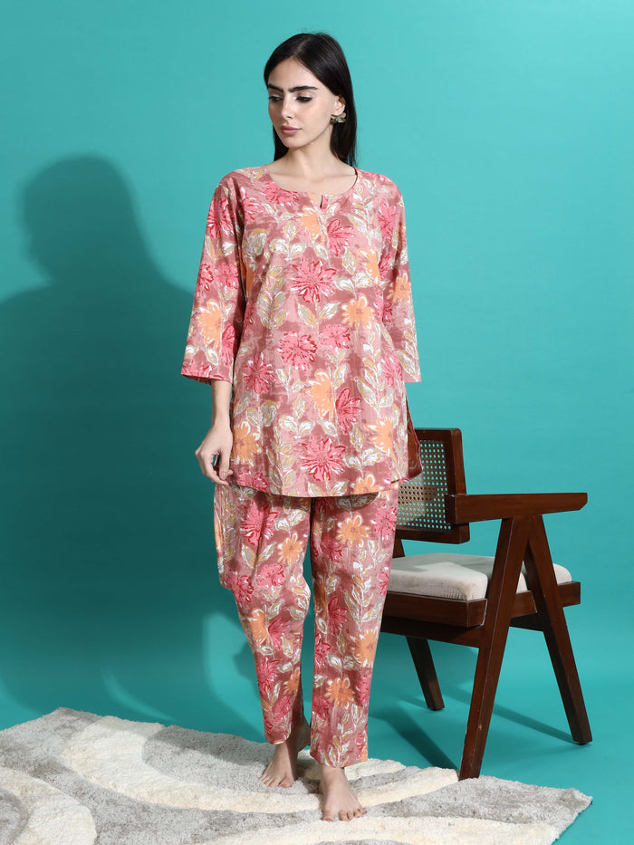 Chic Pink Orange Floral Cotton Women's Pyjama Set