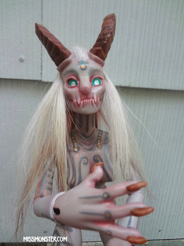 PRO CAST- PASTEL EUSAPIA- BALL JOINTED DEMON DOLL