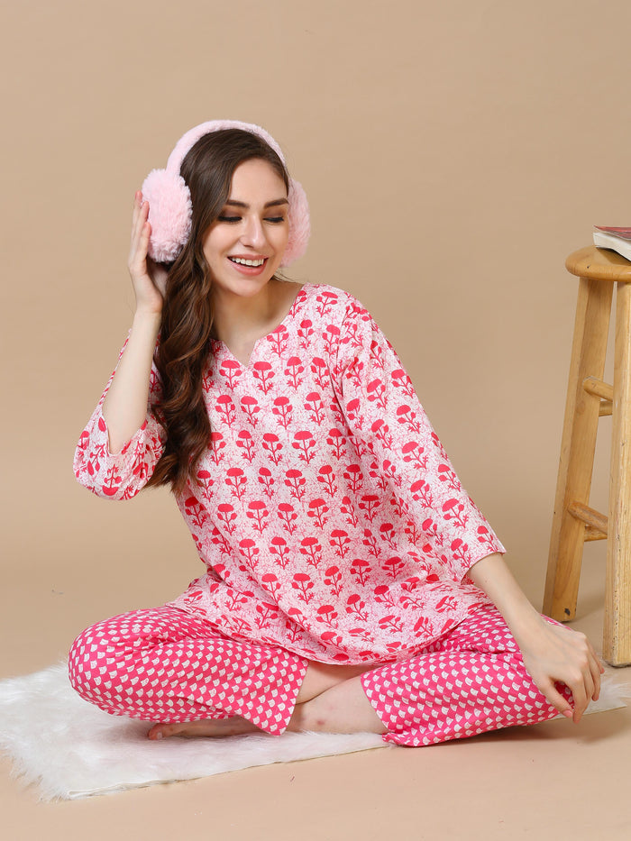 Trendy Pink Floral Night Suit Sets For Women