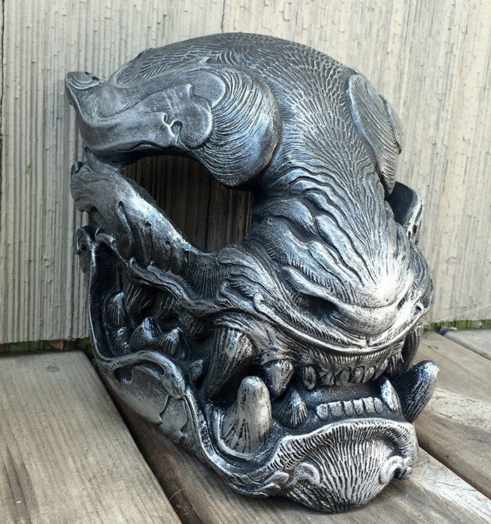 READY TO WEAR FAUX SILVER PANTHER MASK