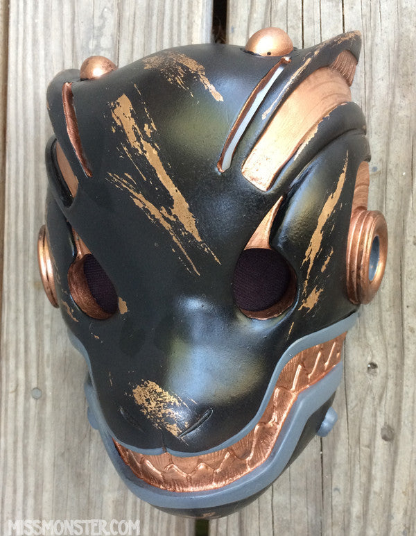 ROBO FOX BATTLE DAMAGE MASK- RED LEDS