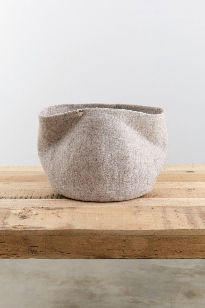 Muskhane Home Baskets Storage Calabash in Light Stone Light Stone / Medium