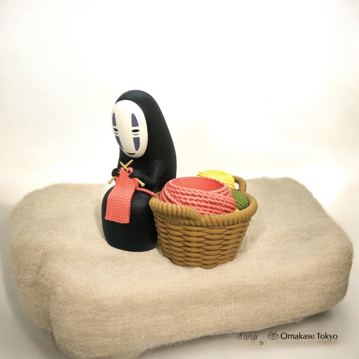 Studio Ghibli Spirited Away – Kaonashi Seal Stand