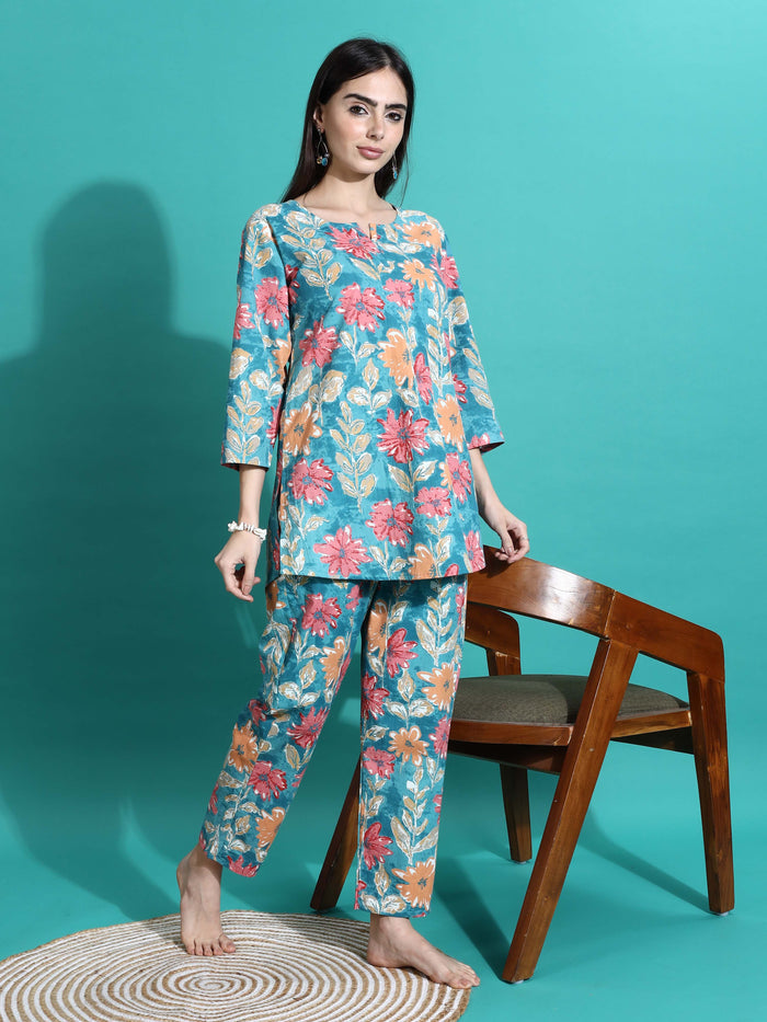 Stylish Teal Blue Printed Cotton Pajama Set for Women