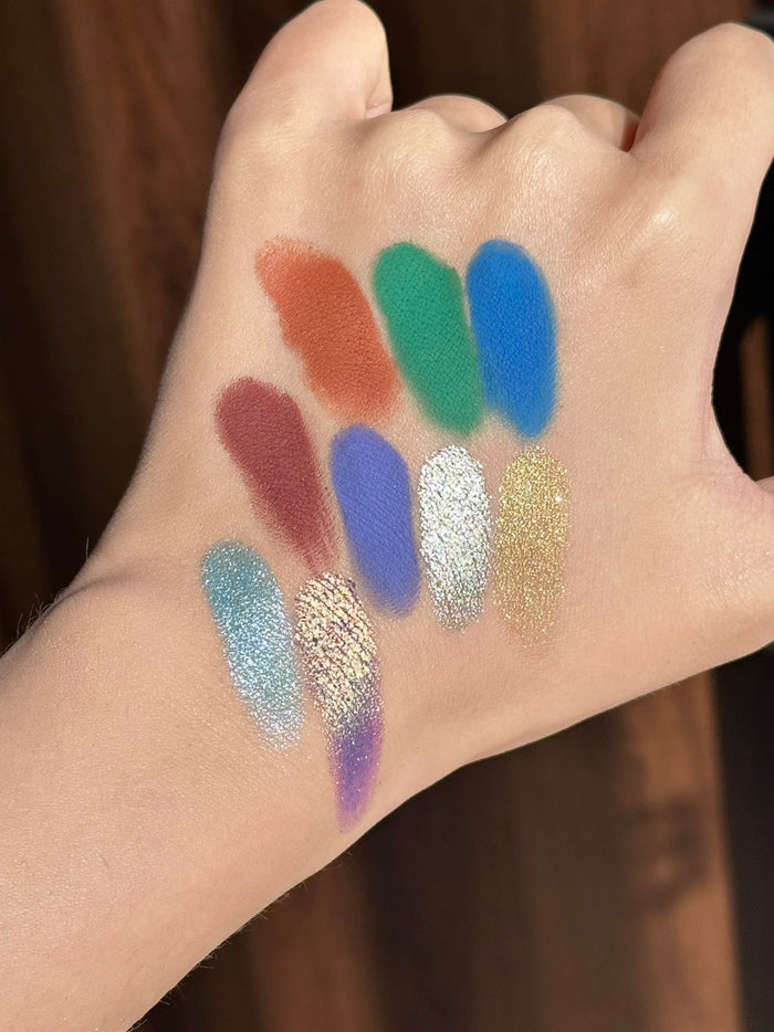 THE U COSMETICS 9 Color Chameleon Eyeshadow Palette (1.0) T4080