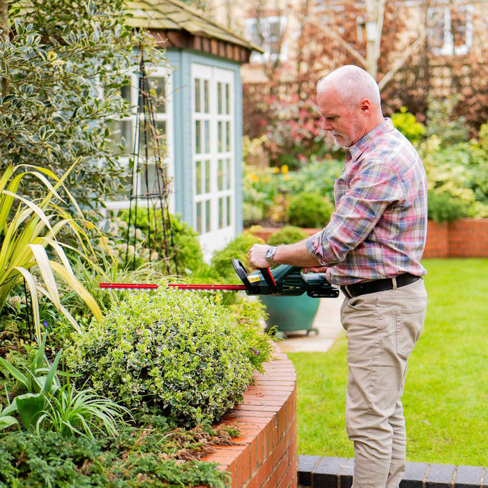 Webb Eco 20V 50cm Cordless Hedge Trimmer with 2AH Battery & Charger