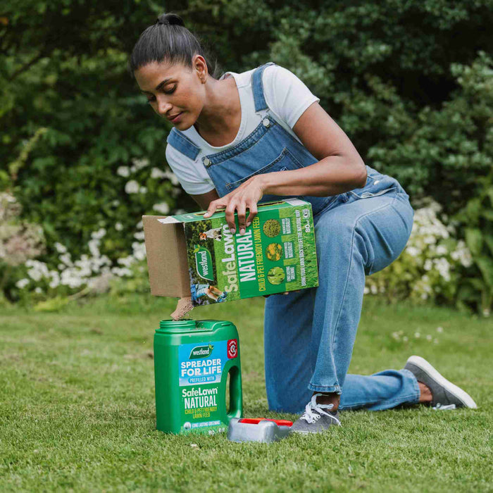 Westland SafeLawn Lawn Feed